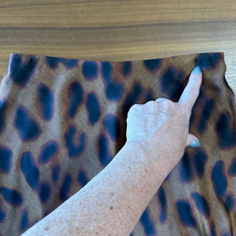 L'AGENCE Satin Animal Print Midi Skirt Small Brown Leopard Grunge Indie Sleaze - Picture 8 of 11